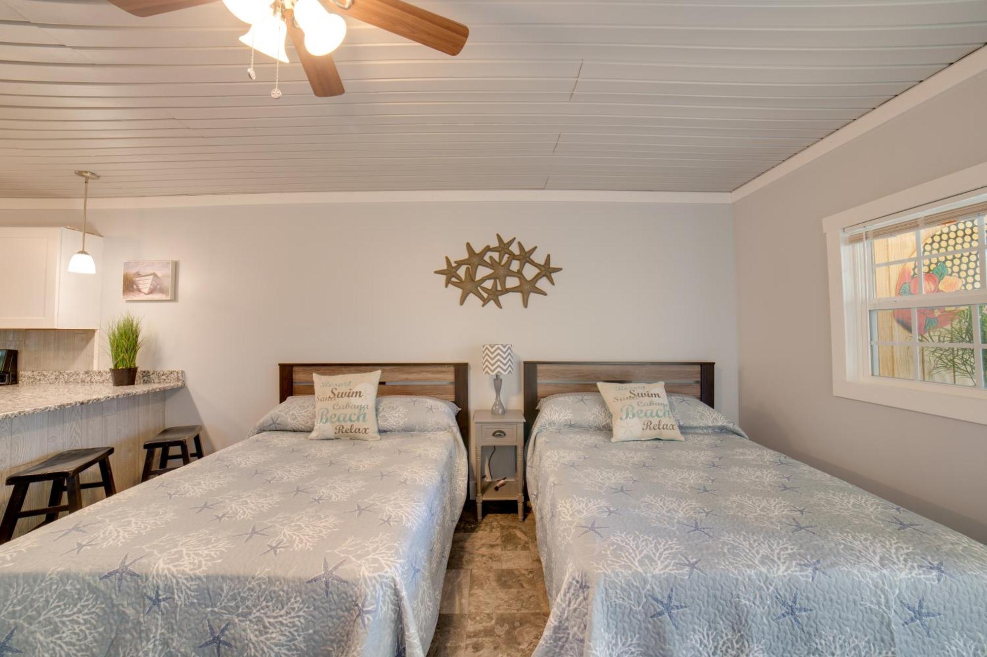 Ocean Isle Beach Studio With Patio - 1 Mi To Pier! Ngoại thất bức ảnh