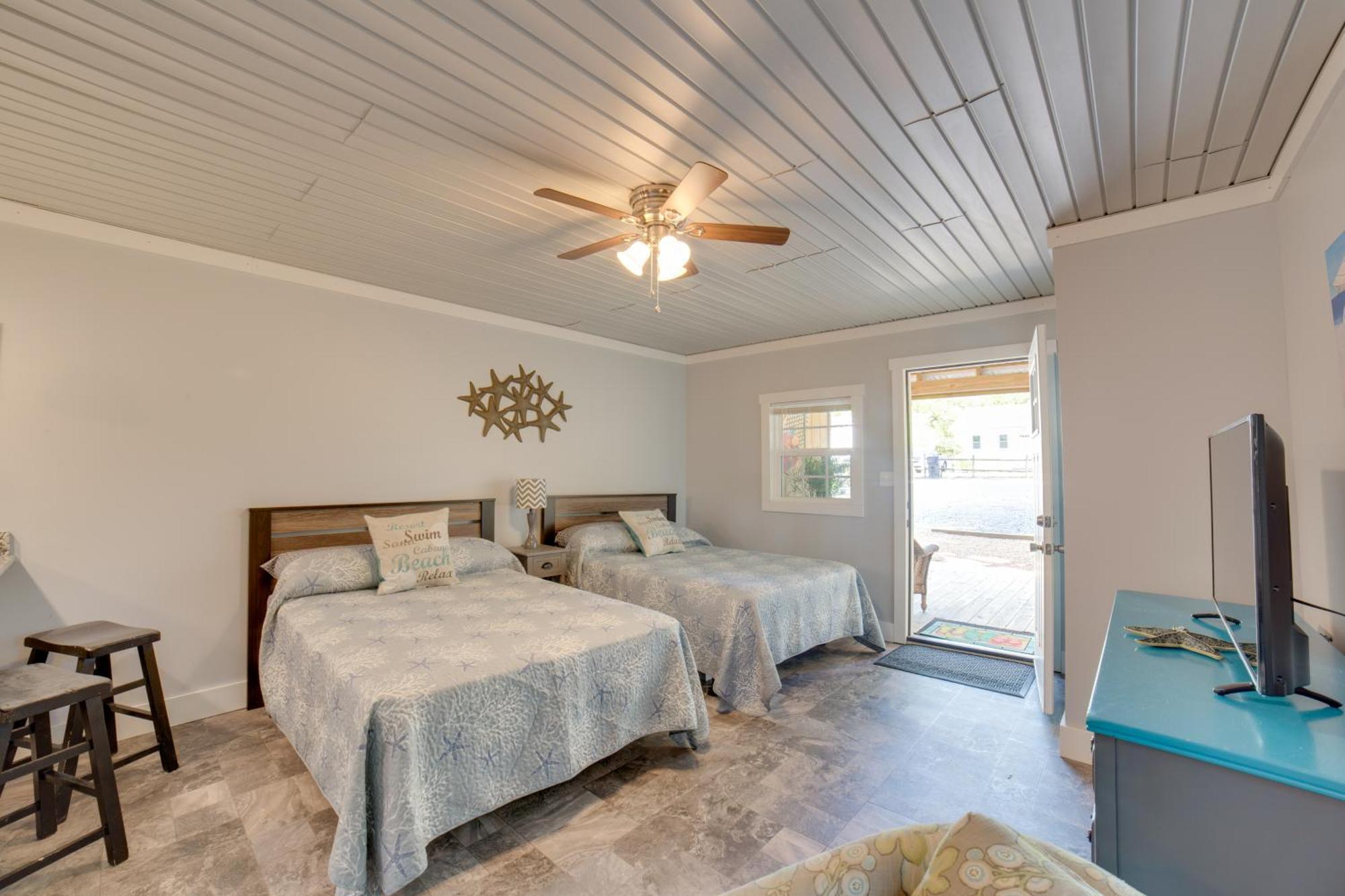 Ocean Isle Beach Studio With Patio - 1 Mi To Pier! Ngoại thất bức ảnh