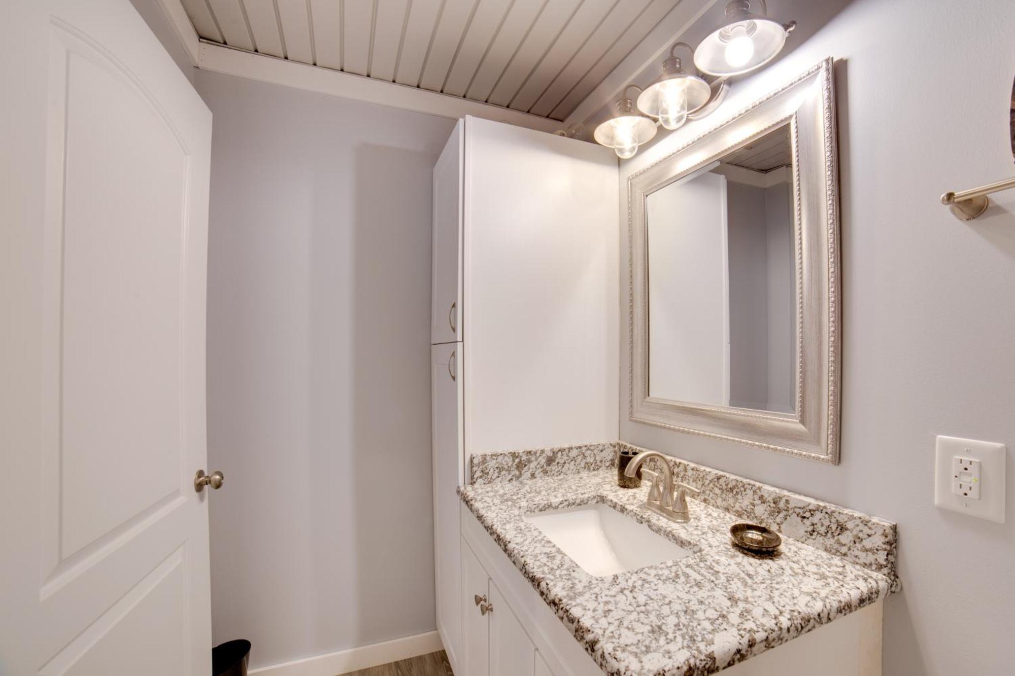 Ocean Isle Beach Studio With Patio - 1 Mi To Pier! Ngoại thất bức ảnh